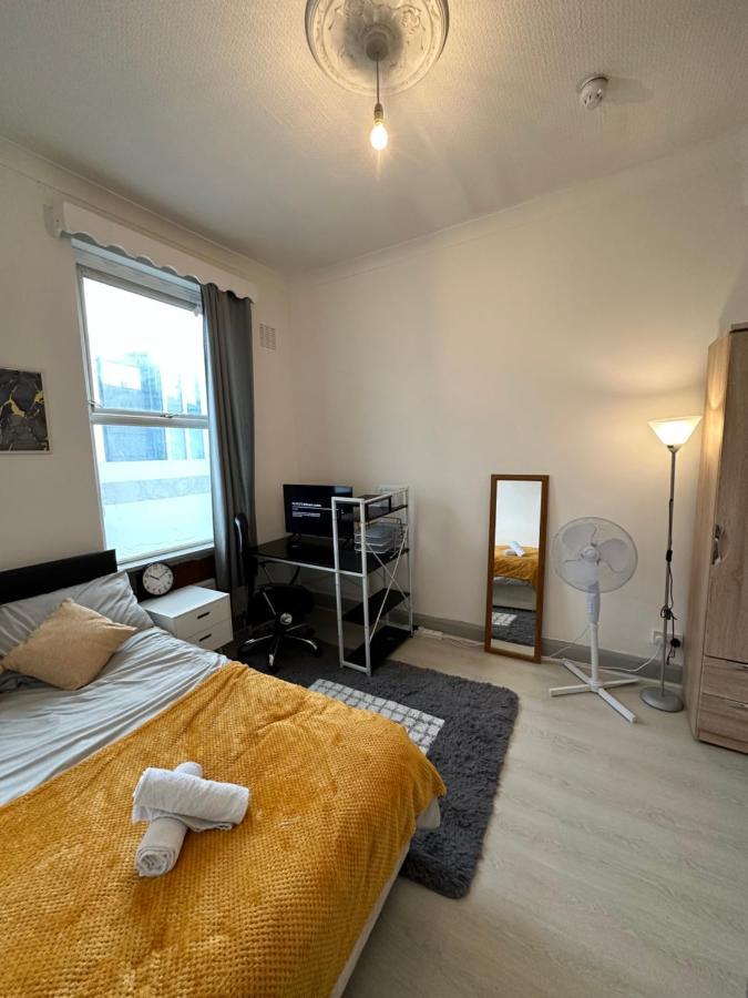 شقة Superb Modern Flat In Kings Cross لندن المظهر الخارجي الصورة
